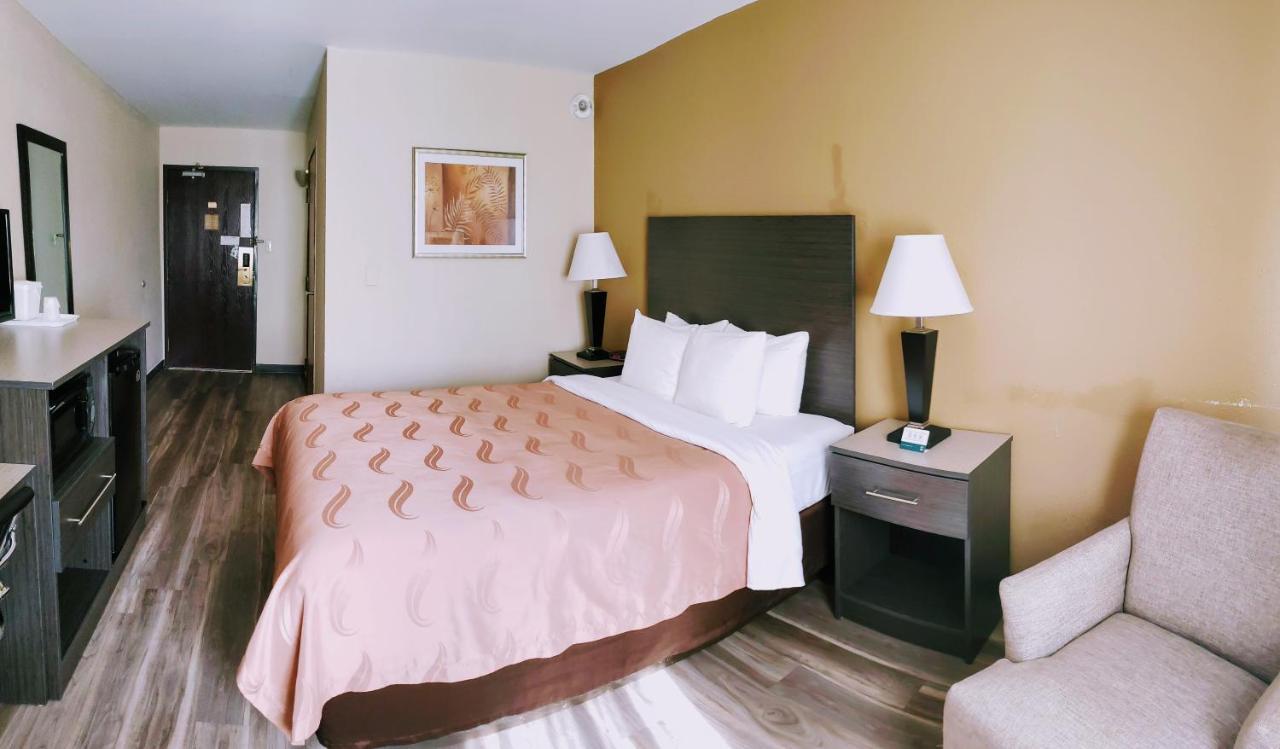 Quality Inn Dfw Airport North - Irving Bagian luar foto