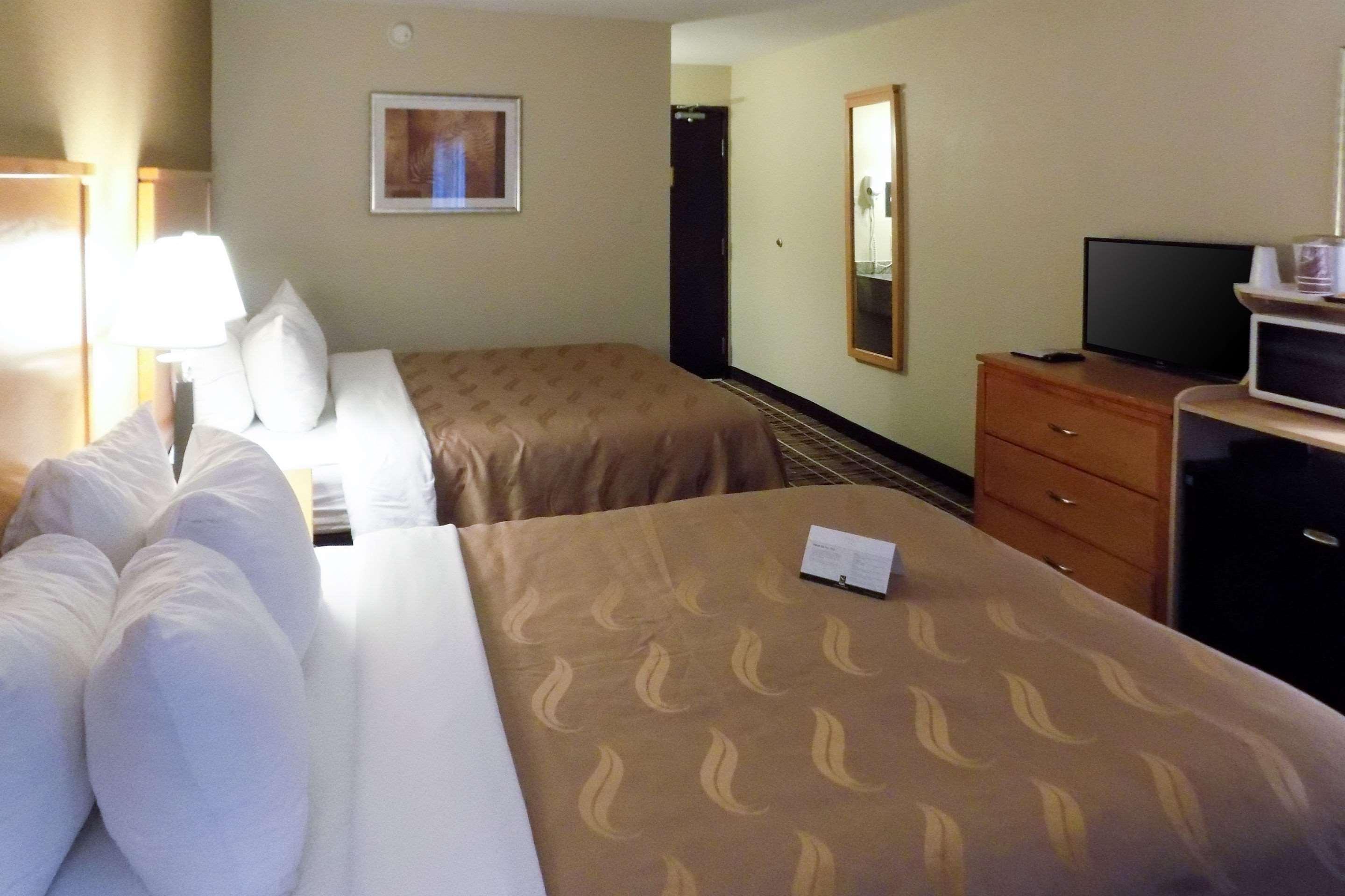 Quality Inn Dfw Airport North - Irving Bagian luar foto