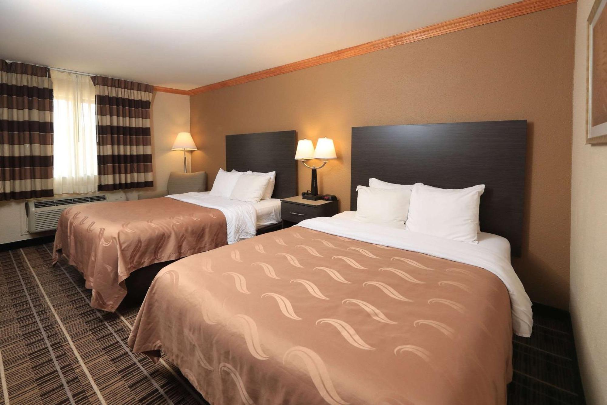 Quality Inn Dfw Airport North - Irving Bagian luar foto
