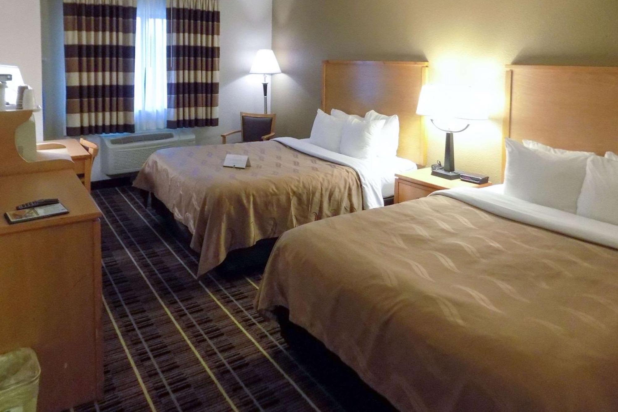 Quality Inn Dfw Airport North - Irving Bagian luar foto