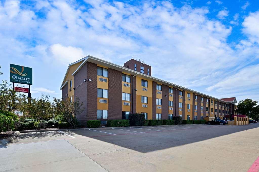 Quality Inn Dfw Airport North - Irving Bagian luar foto