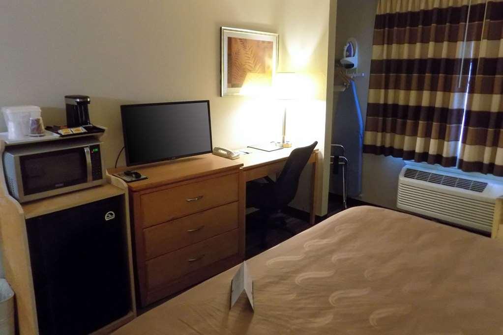 Quality Inn Dfw Airport North - Irving Ruang foto